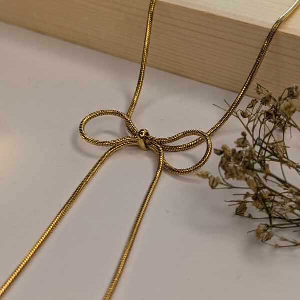 Golden Bow Necklace
