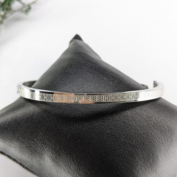 Silver Maze Bangle Bracelet - Image 4