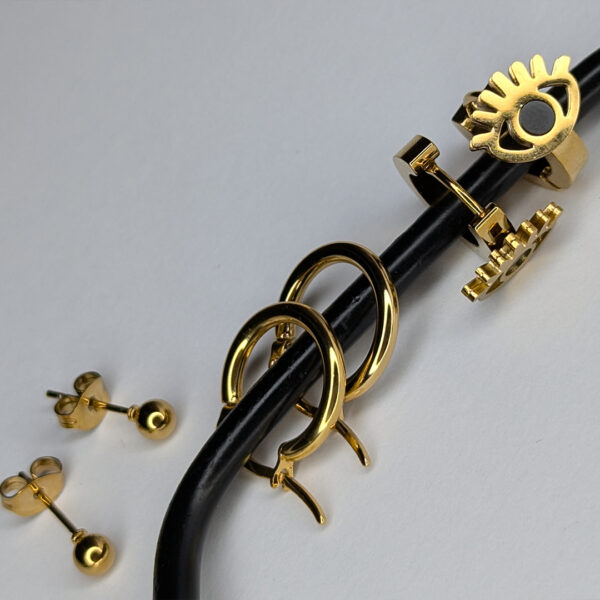 Pack of 3 Golden Gaze Earrings - Image 4