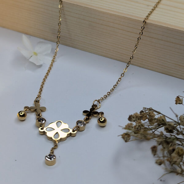 Golden Blossom Elegance Necklace - Image 4