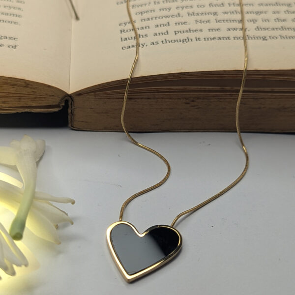 Midnight Heart Pendant - Image 2