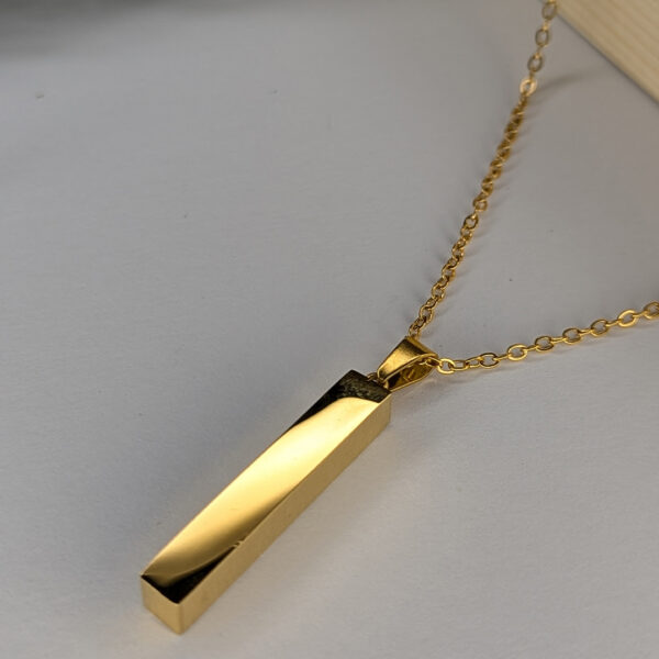 Golden Elegance Bar Pendant - Image 4