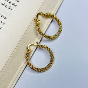 Brisa Twist Hoops