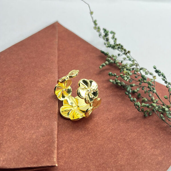 Flower Band
