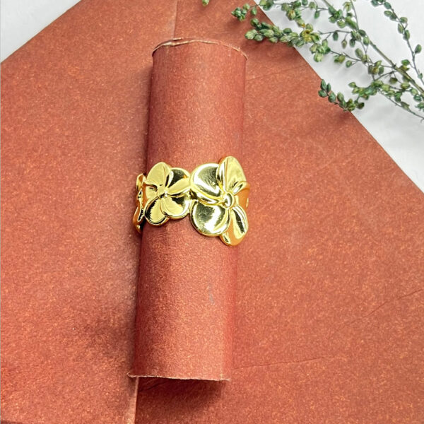 Flower Band - Image 2