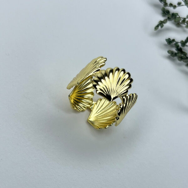 Oceana Shell Ring - Image 4