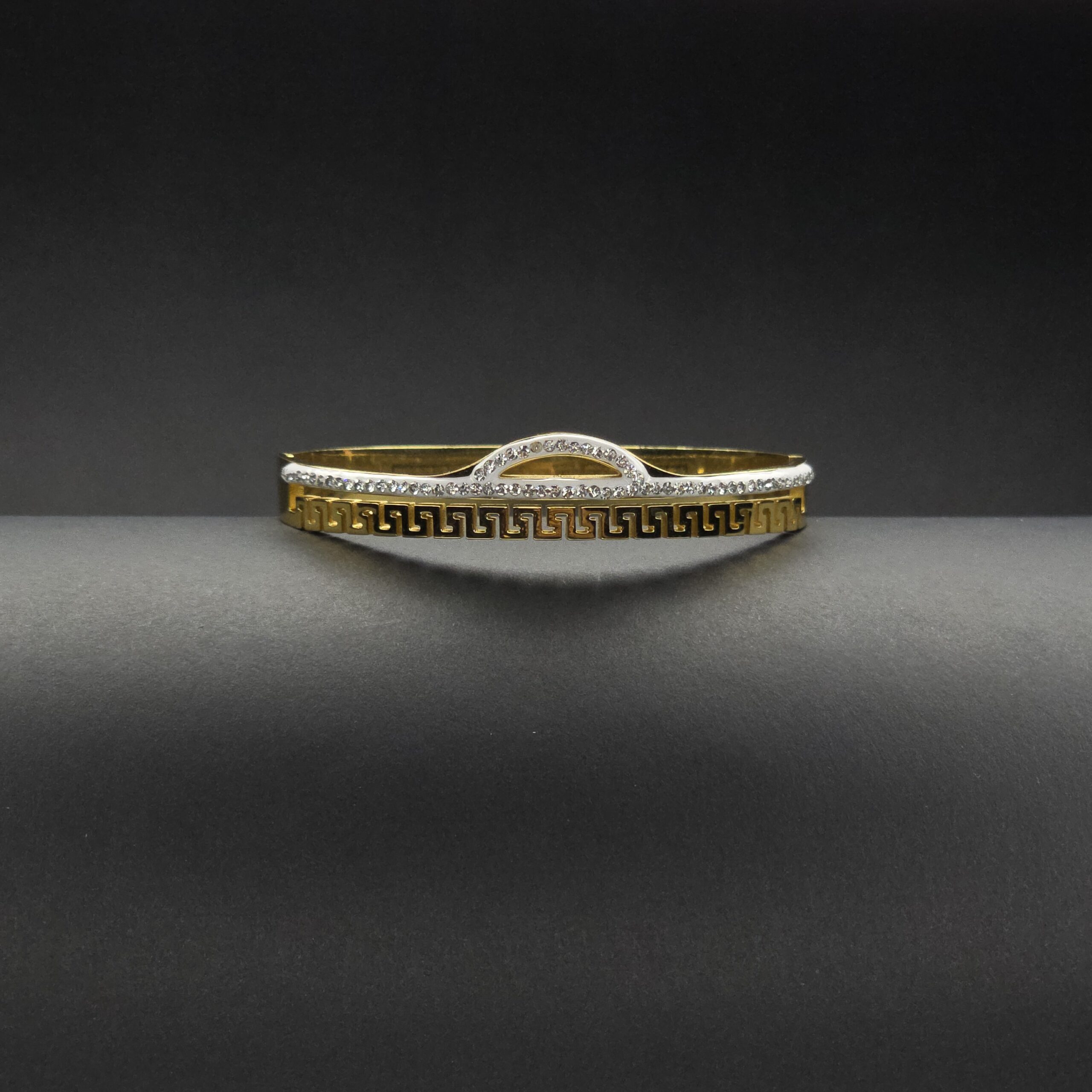 Multi Q Clasp Bangle - Image 2