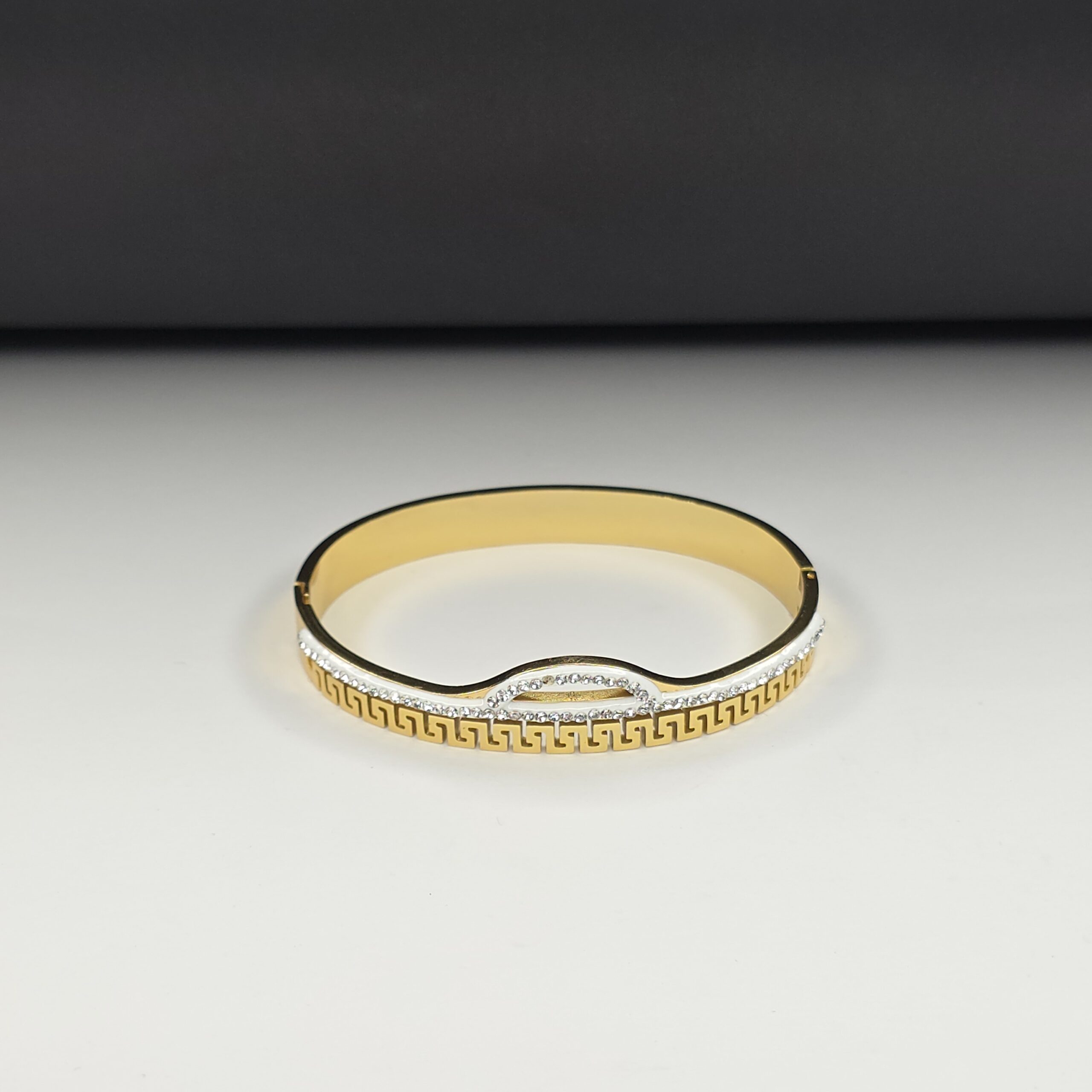 Multi Q Clasp Bangle black beauty secure clasp bracelet