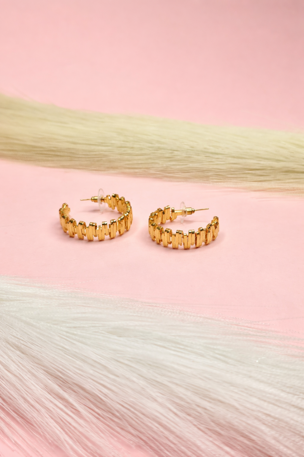 Goldlink Hoop Earring - Image 4