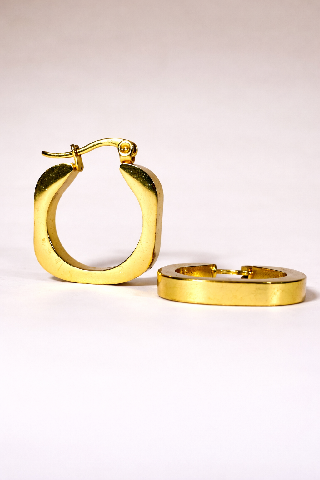 Square Hoops Earrings - Image 3